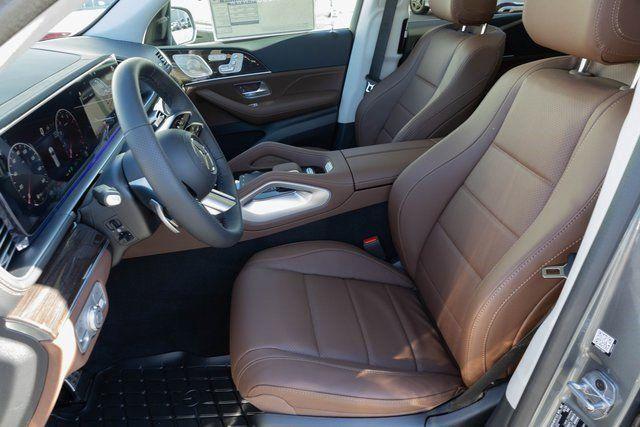 2026 Mercedes-BENZ GLS 缩略图 14