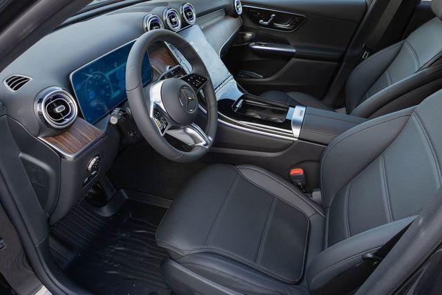 2026 Mercedes-BENZ GLC — миниатюра 2