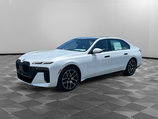 New 2026 BMW 740 i xDrive