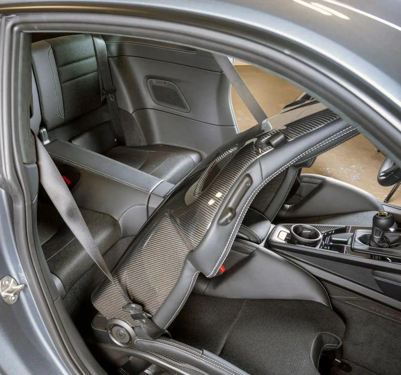 صورة مصغرة 27 لـ 2026 Porsche 911 GT3 W/TOURING PACKAGE