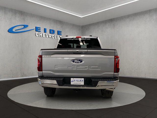 FORD F-150 XLT - 4