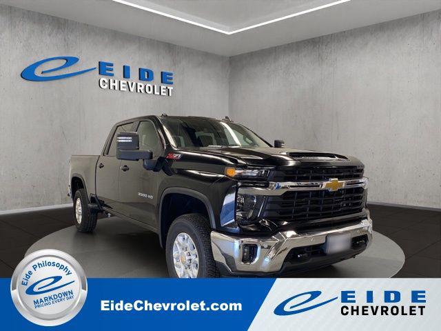 New 2026 Chevrolet Silverado 3500 LT