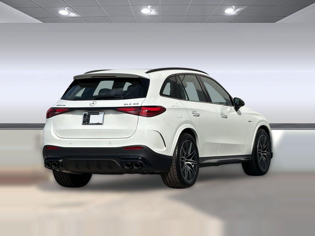صورة 9 لـ 2026 Mercedes-BENZ AMG GLC 43 4MATIC