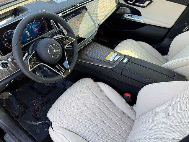 MERCEDES-BENZ E-CLASS - 4