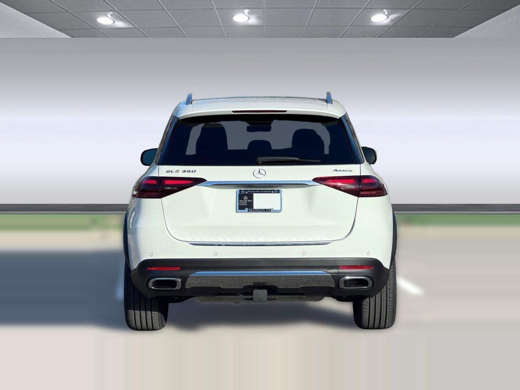 2026 Mercedes-BENZ GLE — миниатюра 9