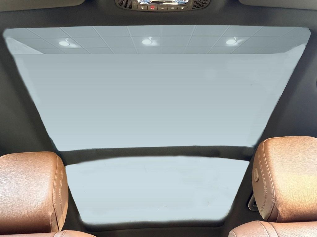 2026 Mercedes-BENZ GLE — миниатюра 14