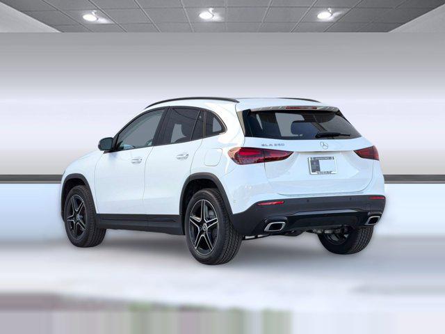 MERCEDES-BENZ GLA-CLASS - 3