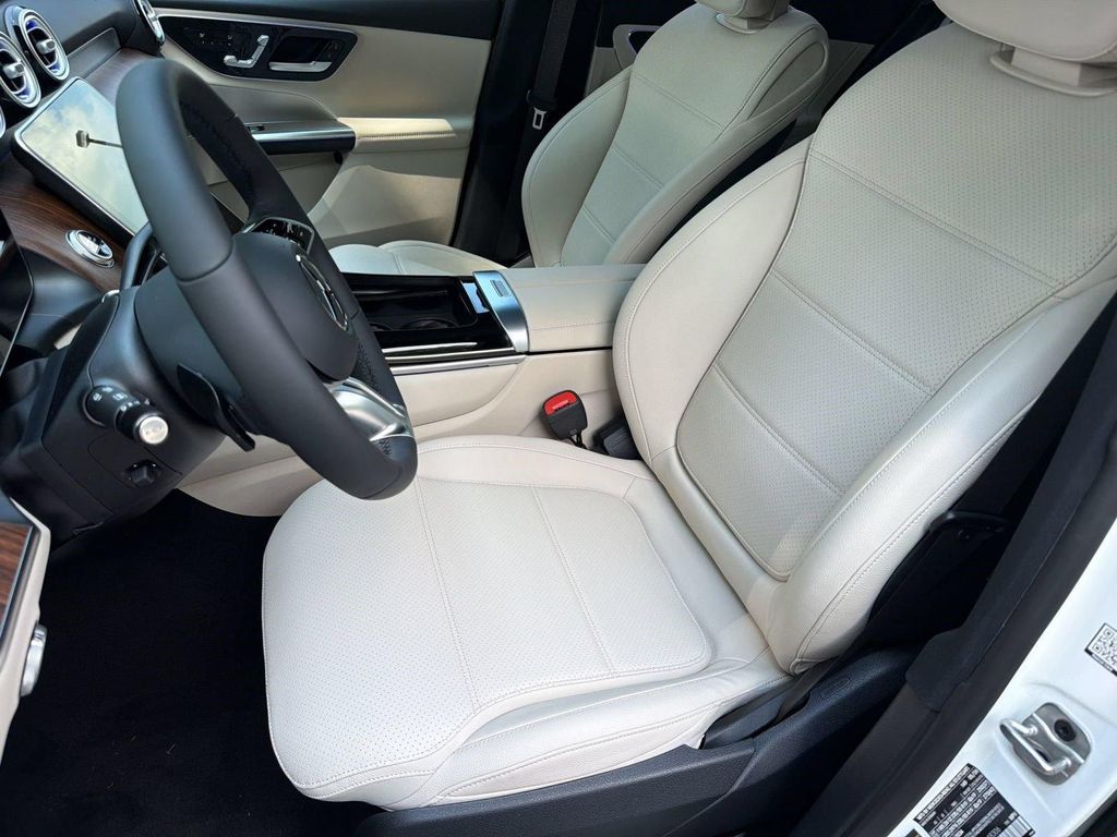 صورة 5 لـ 2026 Mercedes-BENZ GLC