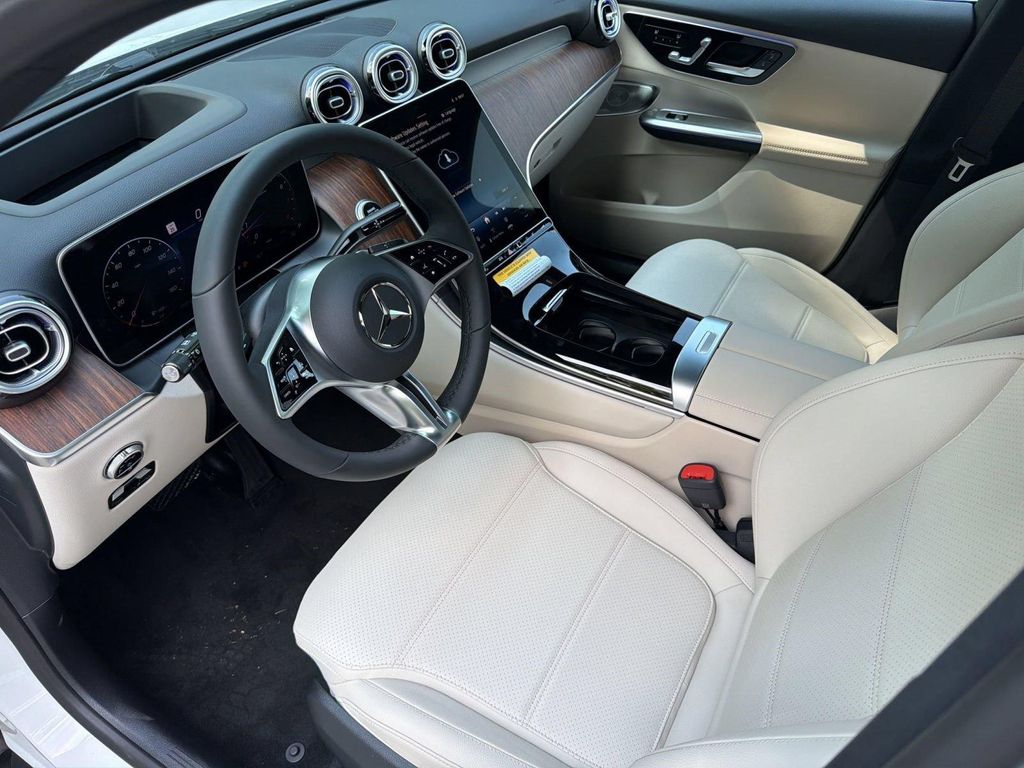 صورة 4 لـ 2026 Mercedes-BENZ GLC