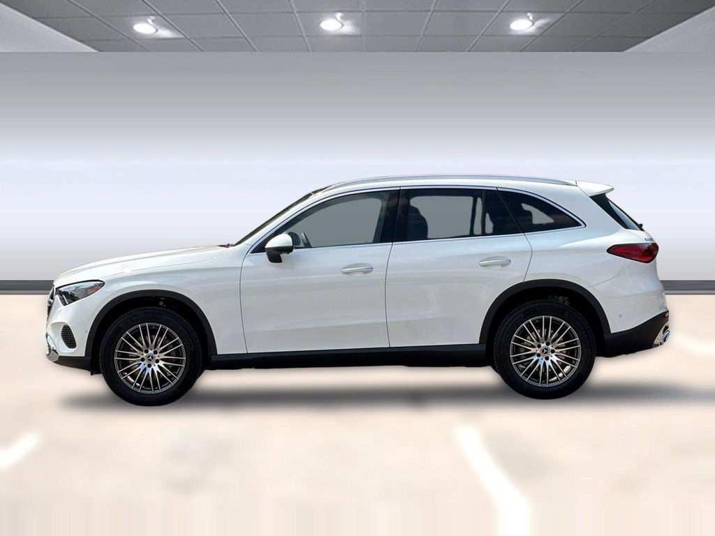 صورة 2 لـ 2026 Mercedes-BENZ GLC