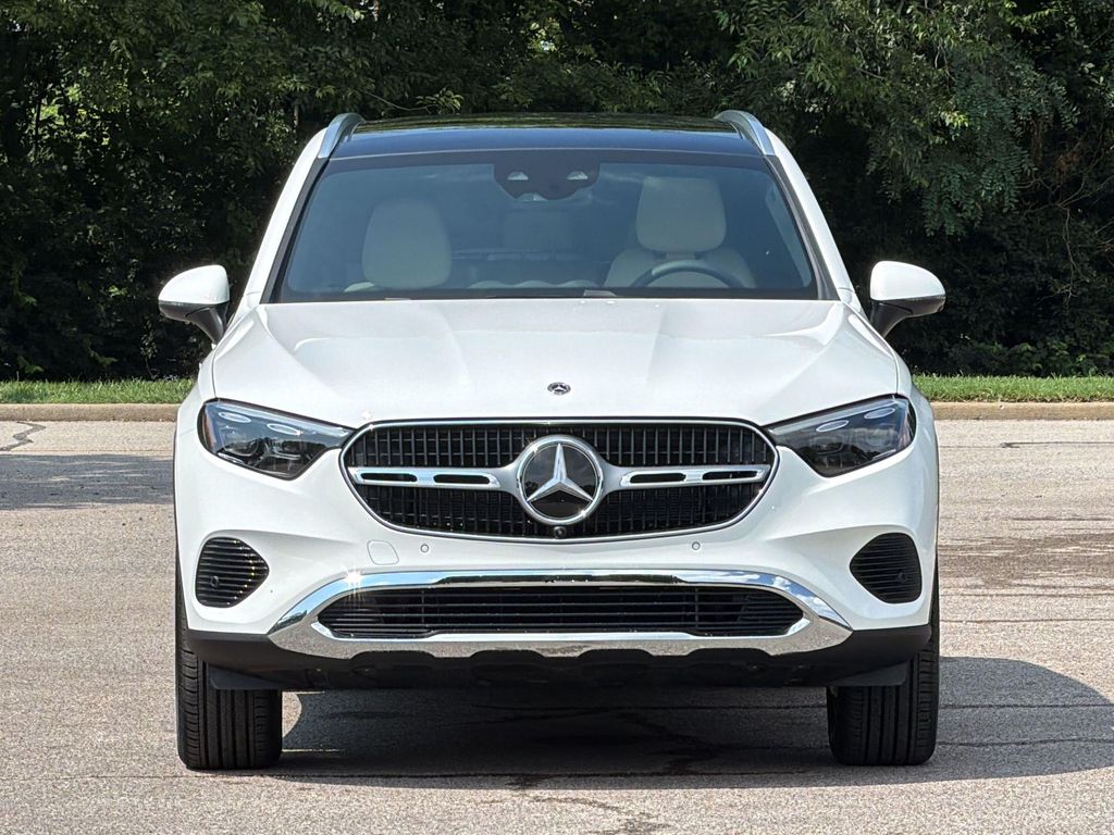 2026 Mercedes-BENZ GLC — фото 6