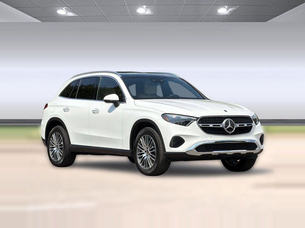 صورة 7 لـ 2026 Mercedes-BENZ GLC