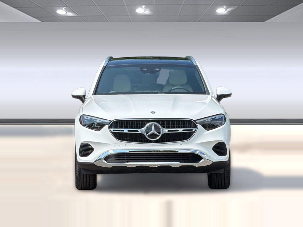 صورة 6 لـ 2026 Mercedes-BENZ GLC