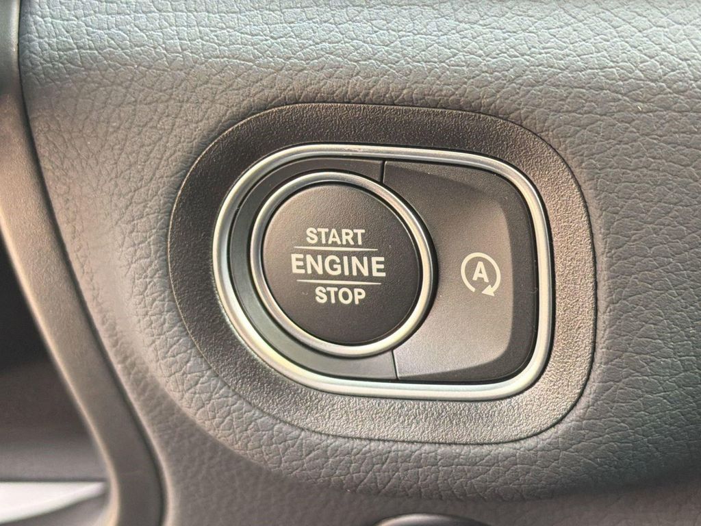 2026 Mercedes-BENZ GLE 缩略图 27