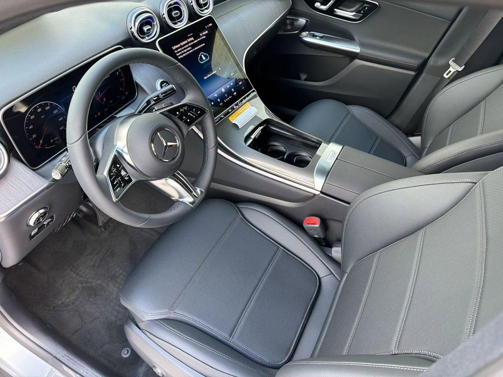 صورة 4 لـ 2026 Mercedes-BENZ GLC