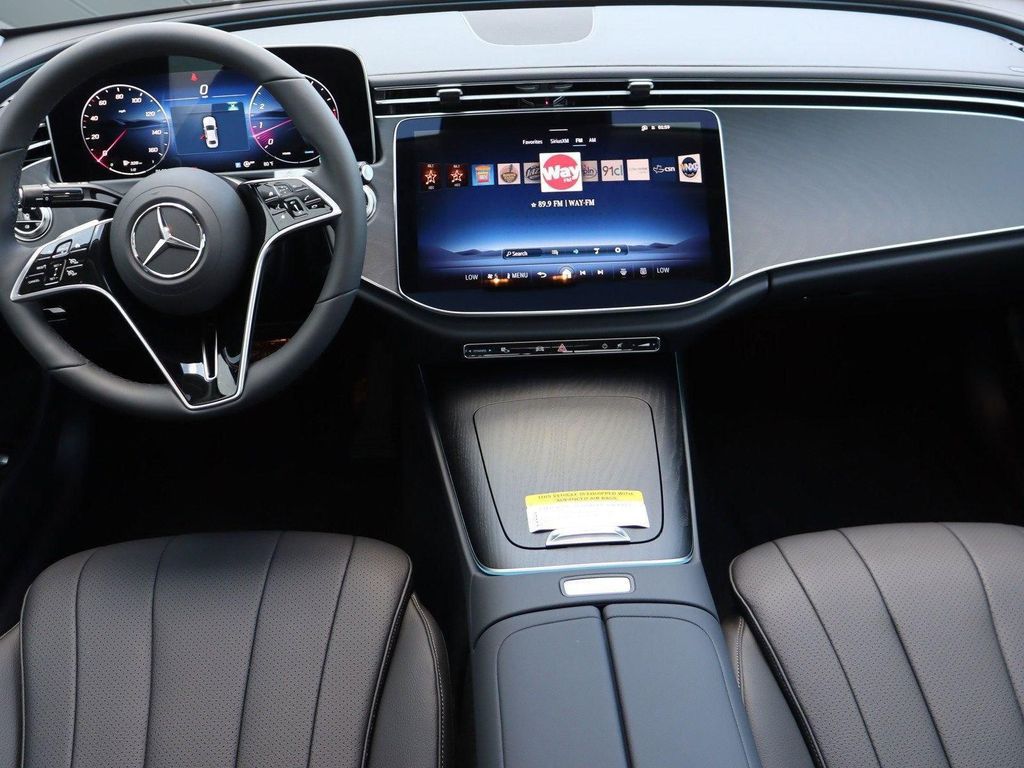 صورة مصغرة 15 لـ 2025 Mercedes-BENZ E-CLASS