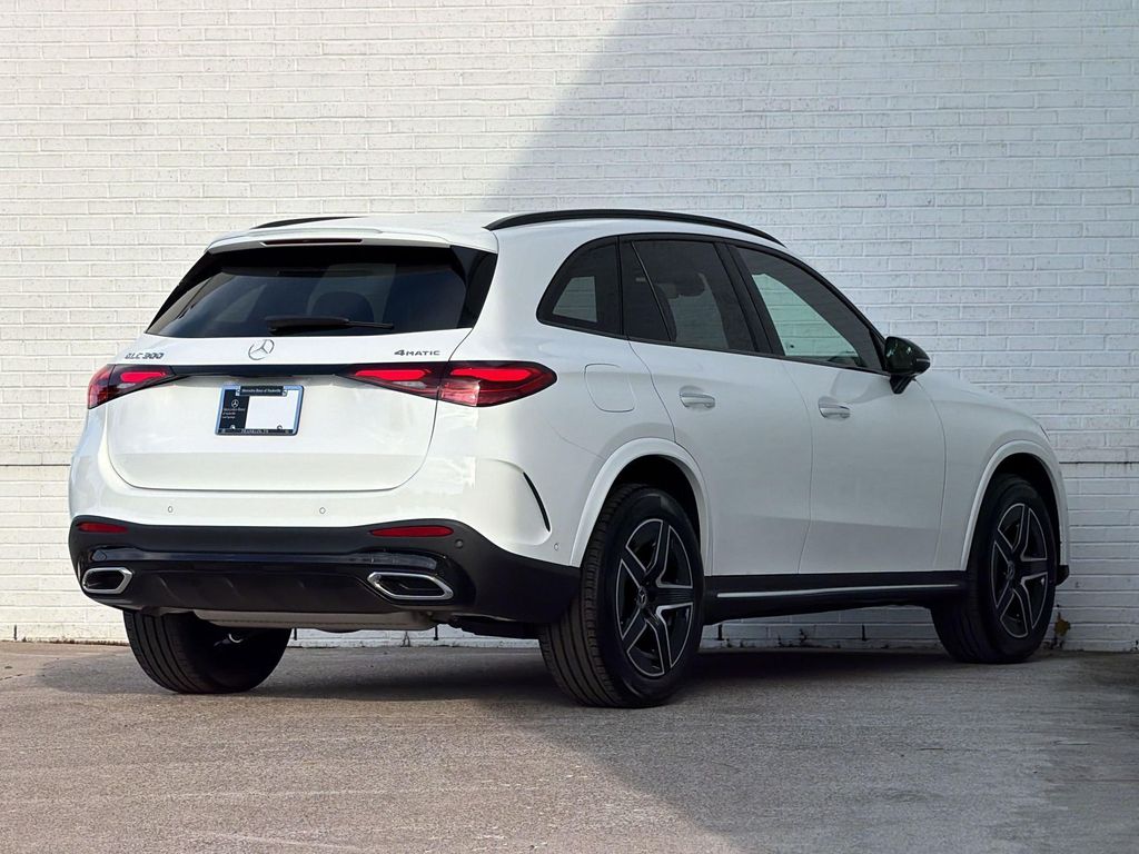 صورة 9 لـ 2026 Mercedes-BENZ GLC