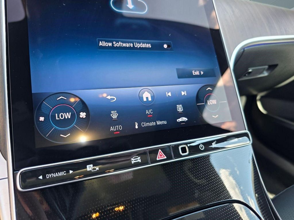 صورة مصغرة 28 لـ 2026 Mercedes-BENZ C-CLASS