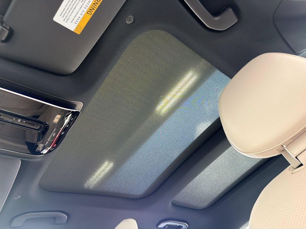 2026 Mercedes-BENZ C-CLASS 缩略图 28