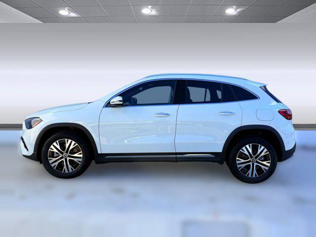 MERCEDES-BENZ GLA-CLASS - 2