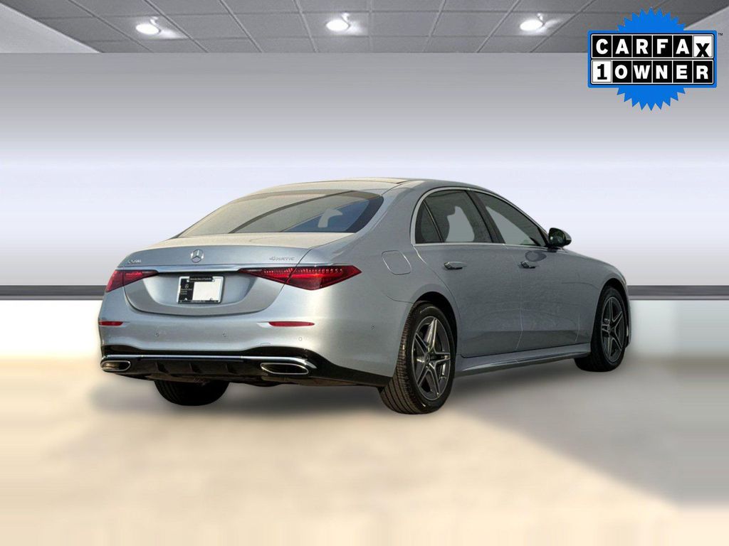 صورة 9 لـ 2024 Mercedes-BENZ S-CLASS