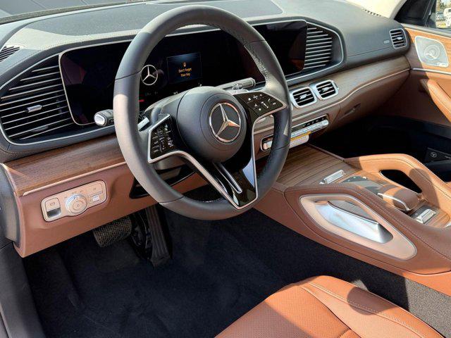 MERCEDES-BENZ GLS - 4