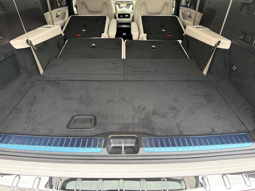 2026 Mercedes-BENZ GLS 缩略图 28