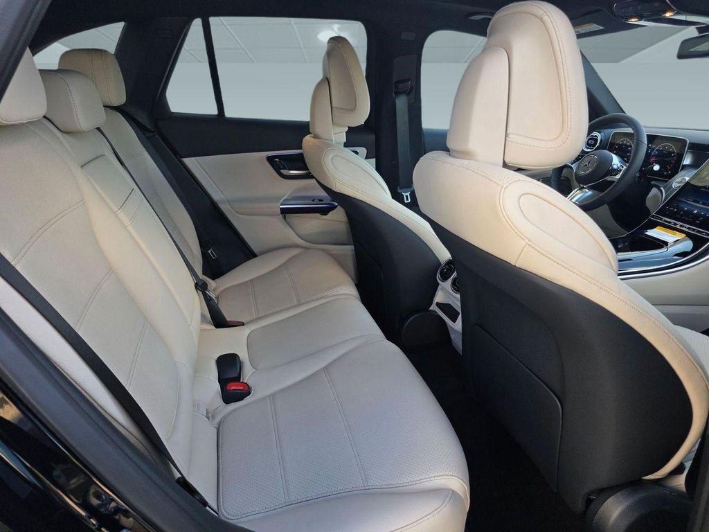 2026 Mercedes-BENZ GLC 缩略图 22