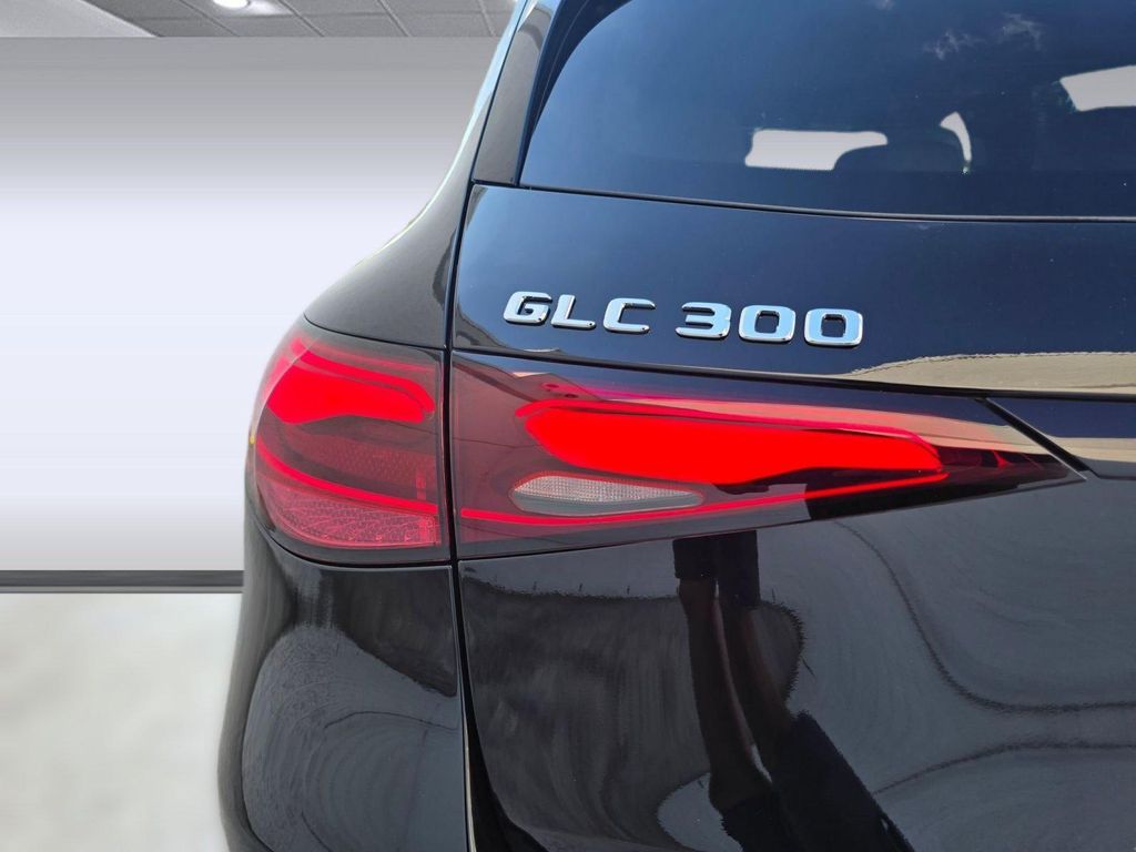 2026 Mercedes-BENZ GLC 缩略图 20