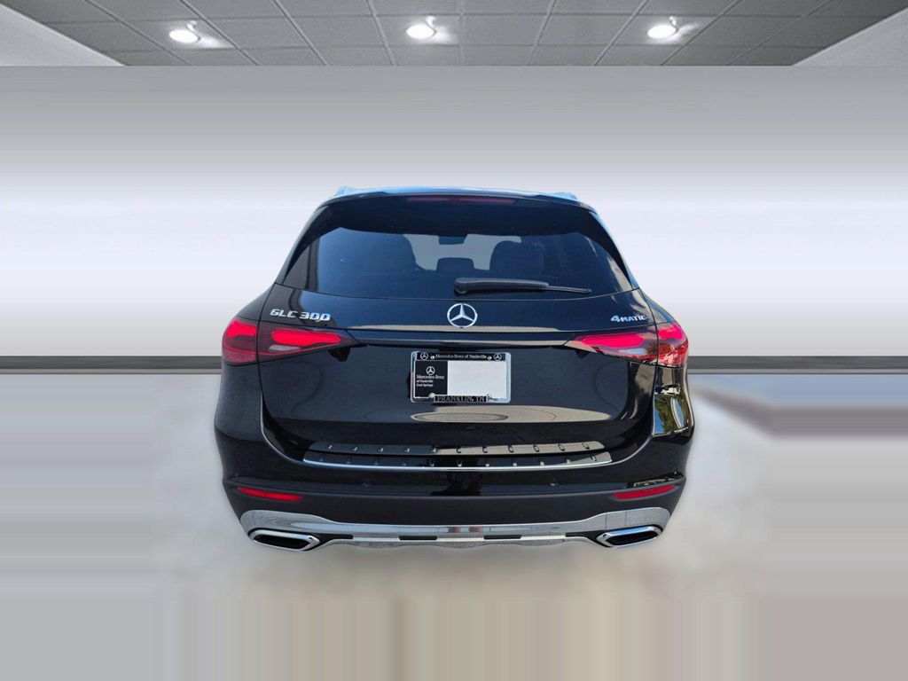 2026 Mercedes-BENZ GLC 照片 9