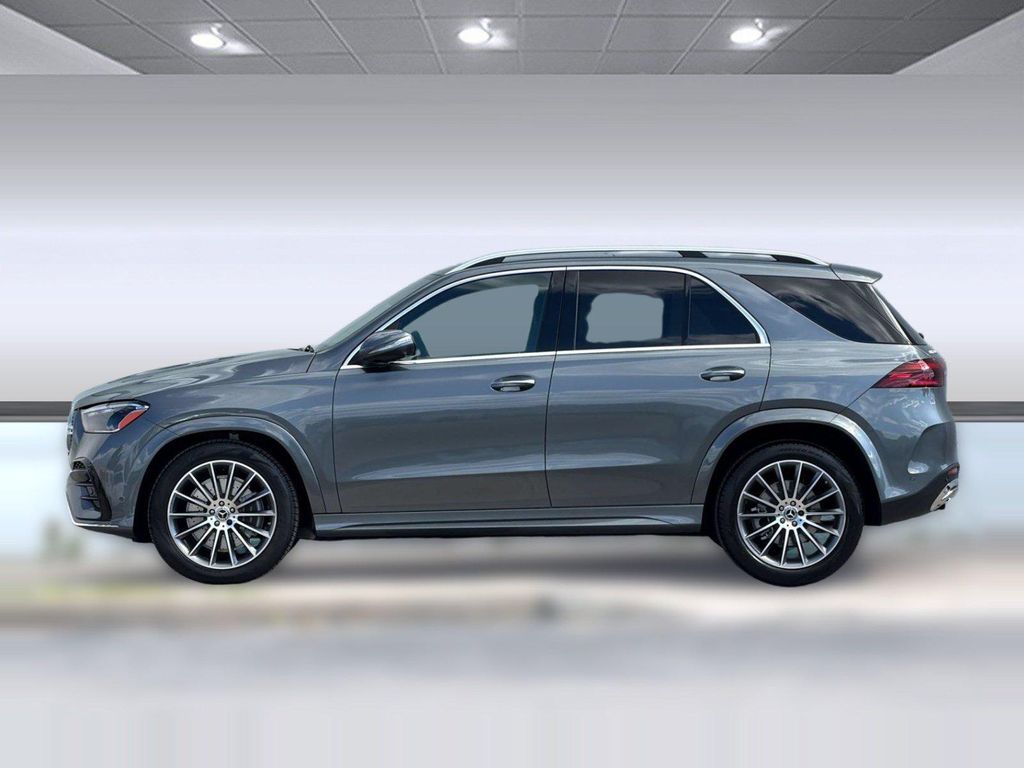 2026 Mercedes-BENZ GLE — фото 2