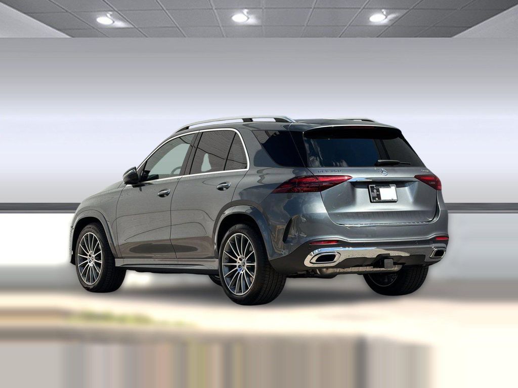 2026 Mercedes-BENZ GLE — фото 3