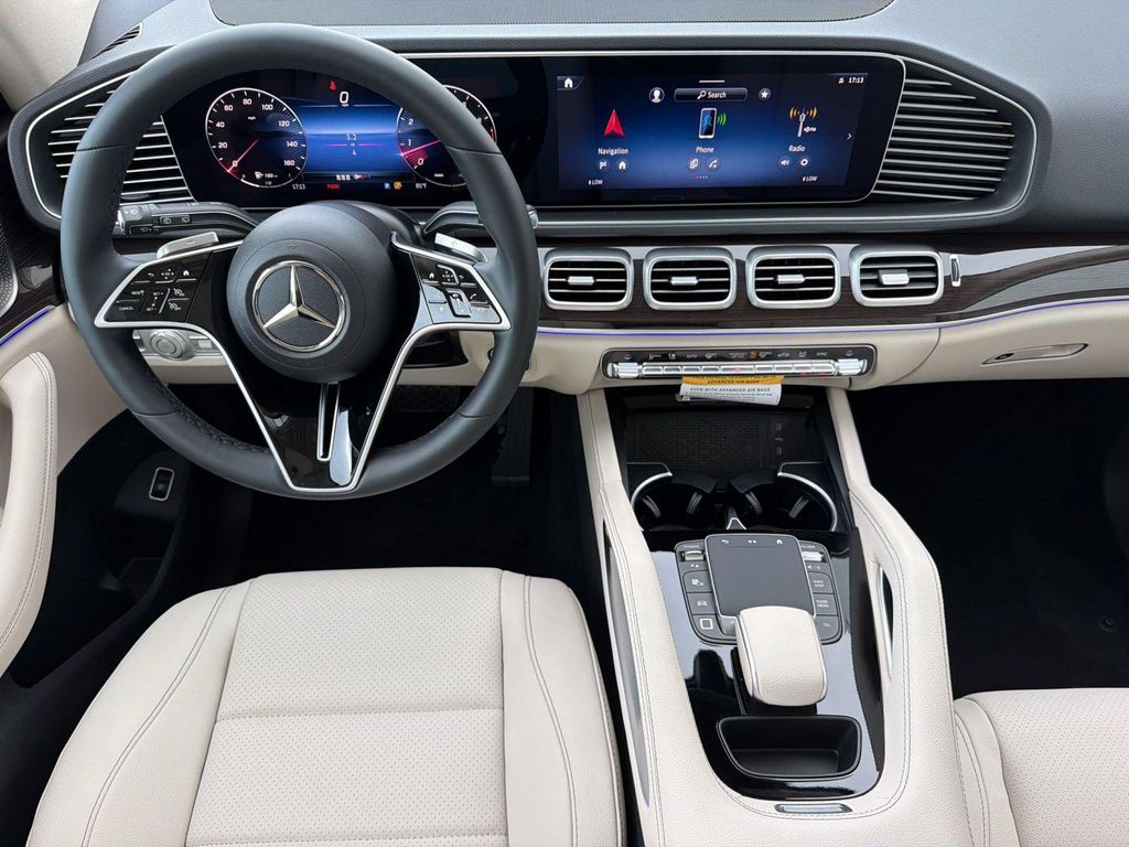 2026 Mercedes-BENZ GLE — фото 4