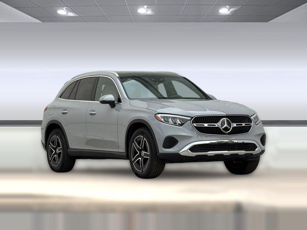 صورة 7 لـ 2026 Mercedes-BENZ GLC