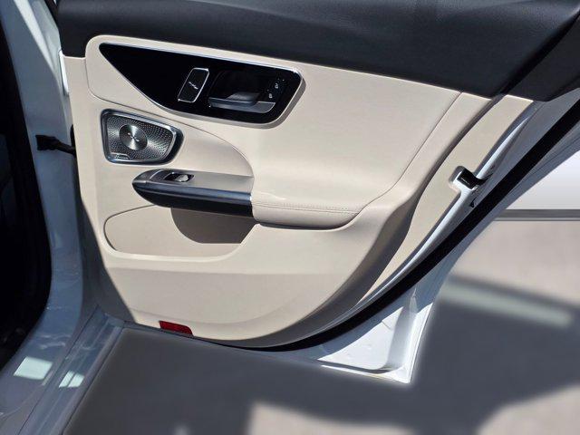 2026 Mercedes-BENZ C-CLASS thumbnail 24