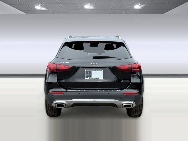 MERCEDES-BENZ GLA-CLASS - 10