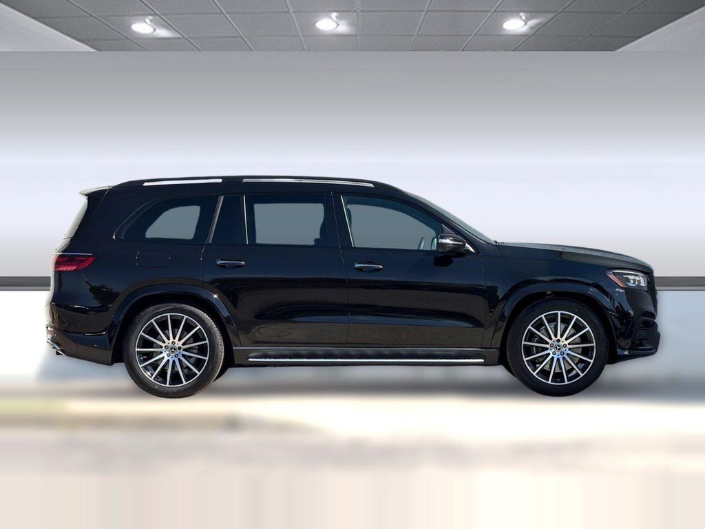 صورة 8 لـ 2026 Mercedes-BENZ GLS