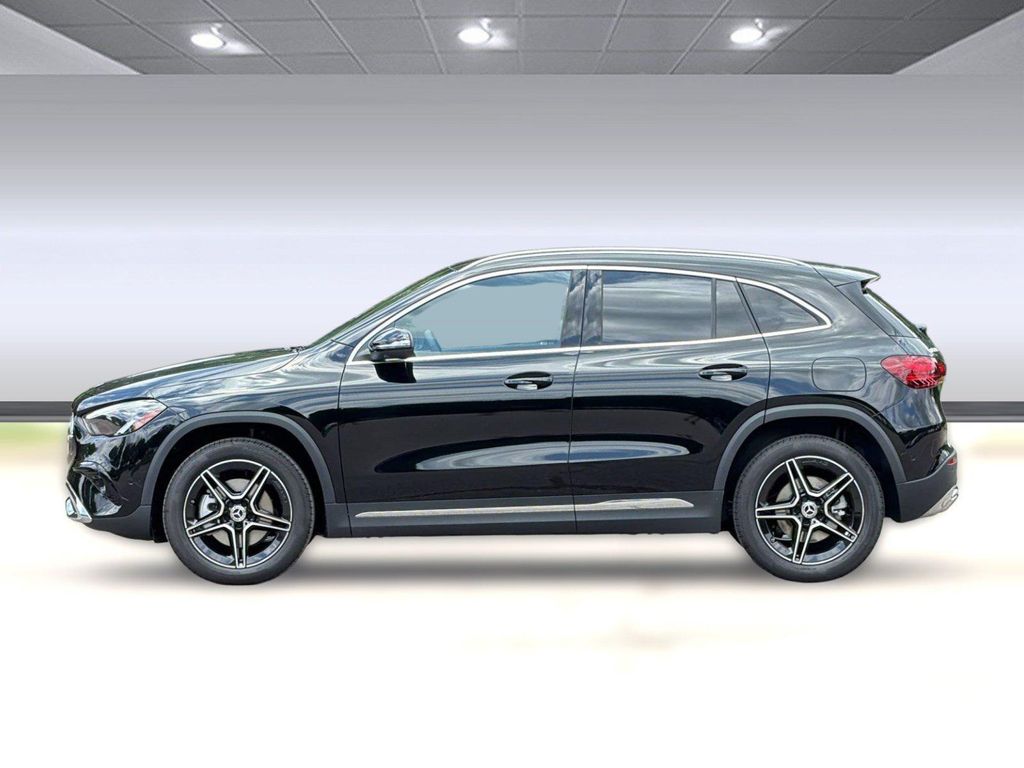 صورة 2 لـ 2026 Mercedes-BENZ GLA