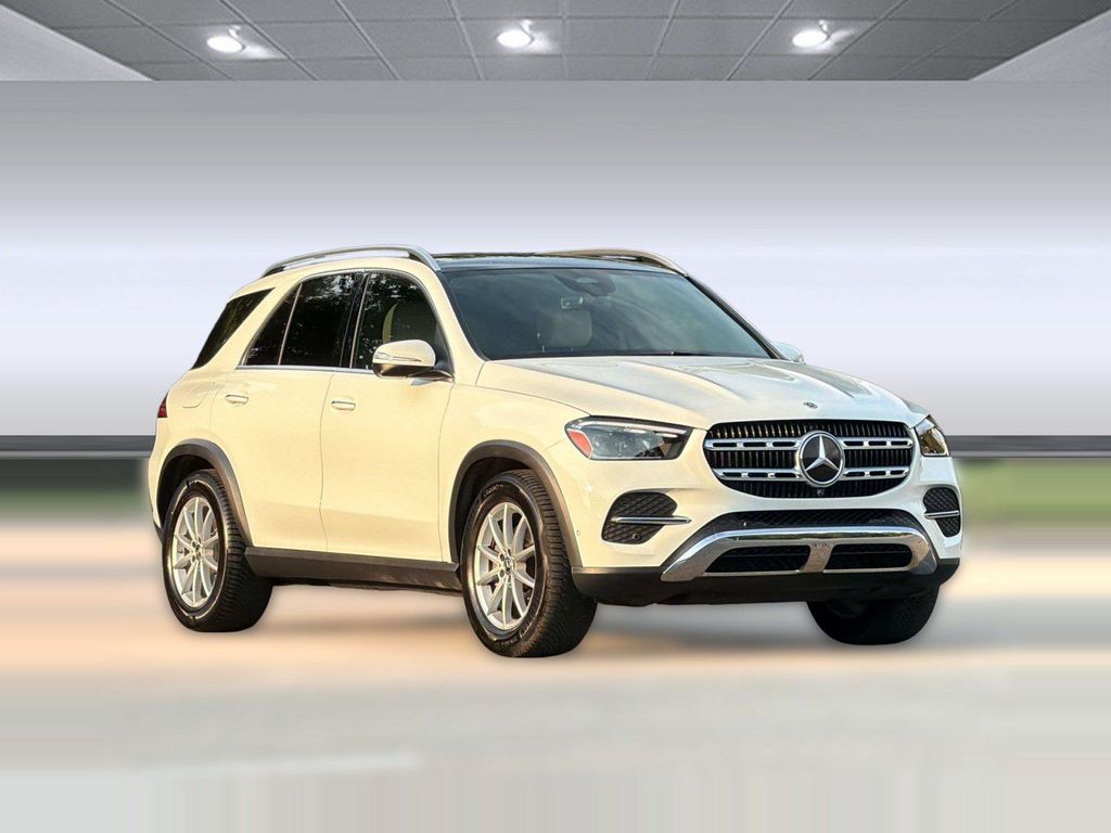 2026 Mercedes-BENZ GLE — миниатюра 7