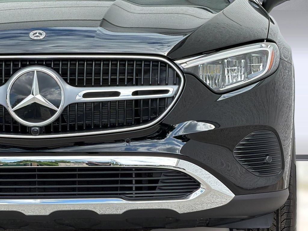2026 Mercedes-BENZ GLC 缩略图 12