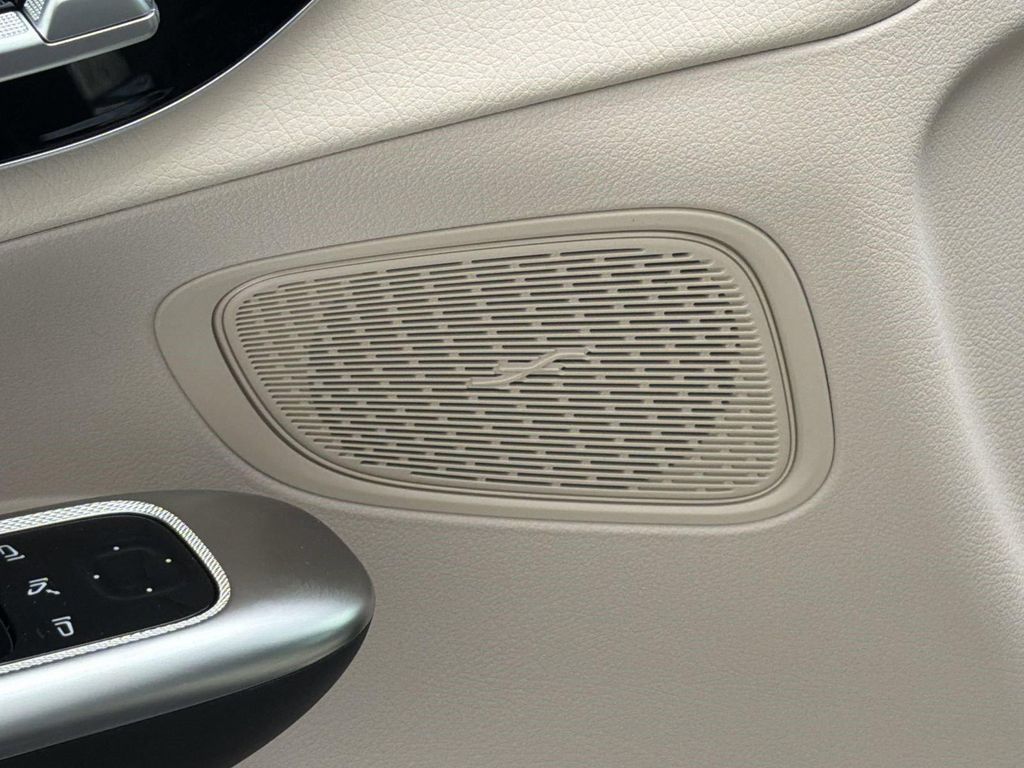 2026 Mercedes-BENZ GLC 缩略图 28