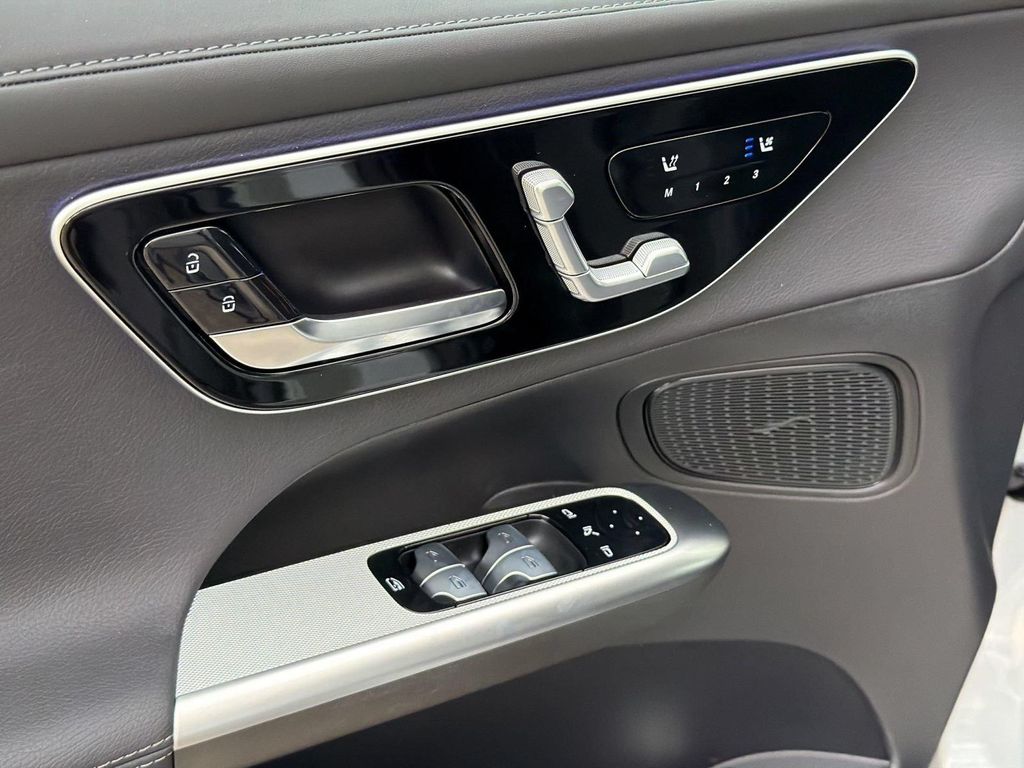 2026 Mercedes-BENZ GLC 缩略图 25