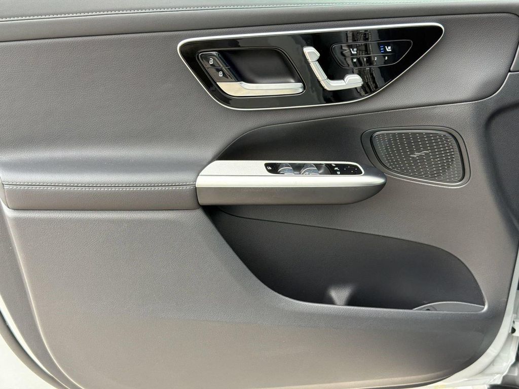 2026 Mercedes-BENZ GLC 缩略图 14