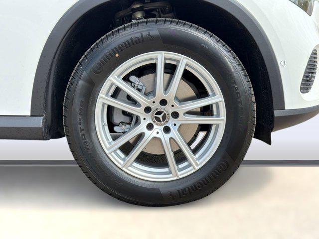 2026 Mercedes-BENZ GLC — миниатюра 11