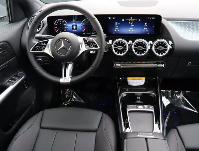 MERCEDES-BENZ GLA-CLASS - 2