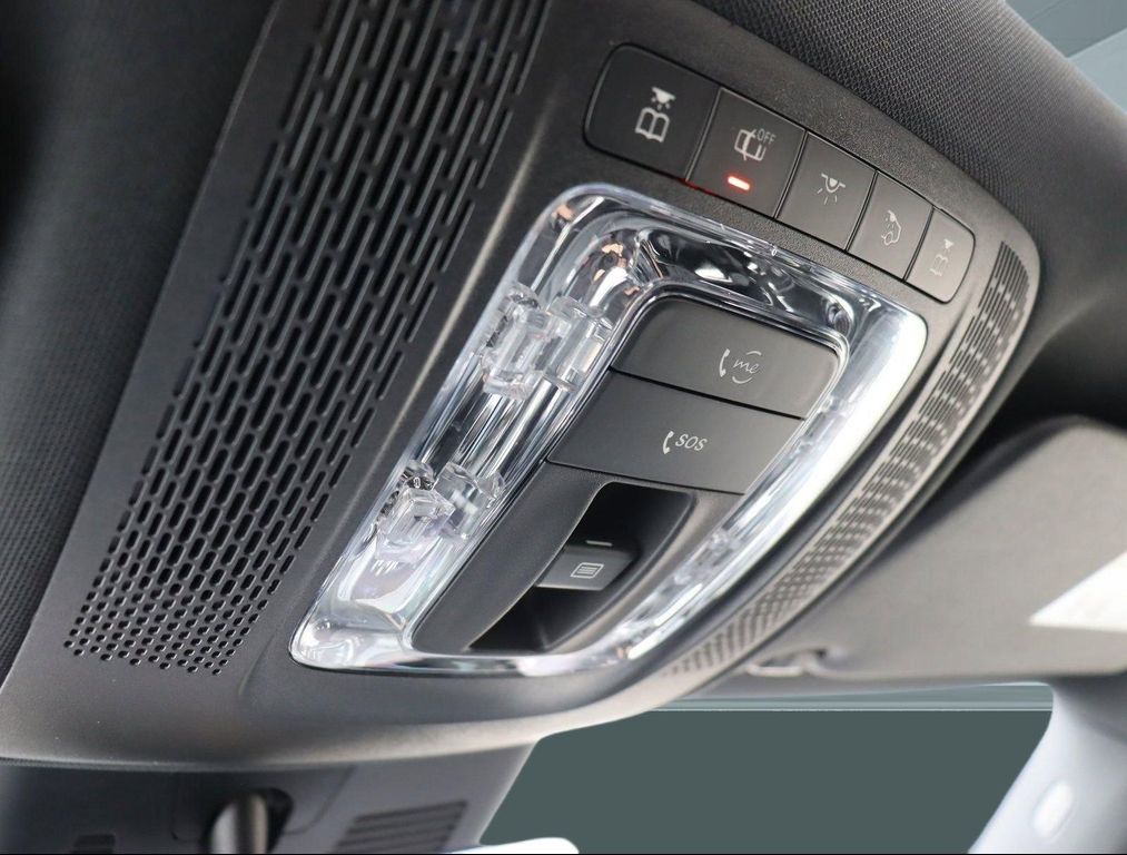 2025 Mercedes-BENZ GLA 缩略图 48