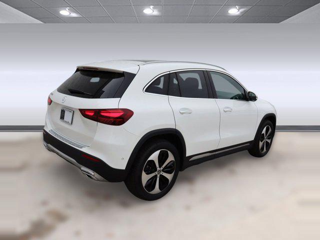 MERCEDES-BENZ GLA-CLASS - 7