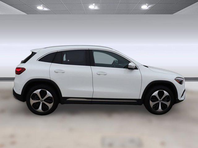MERCEDES-BENZ GLA-CLASS - 6