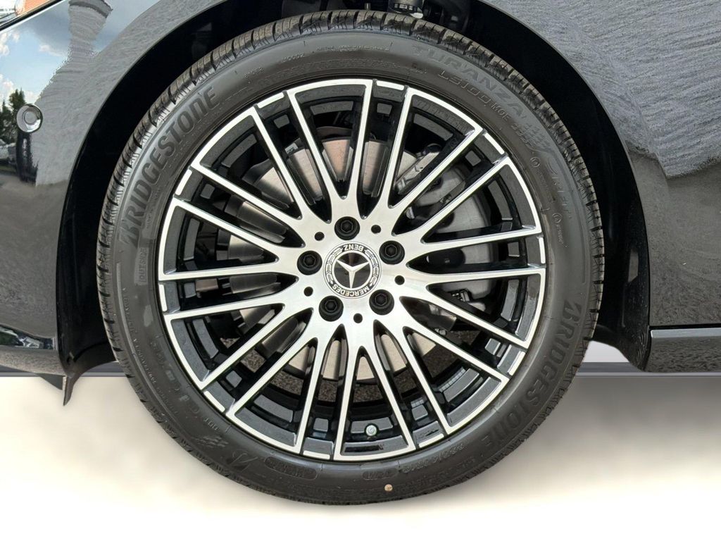 صورة مصغرة 13 لـ 2026 Mercedes-BENZ C-CLASS