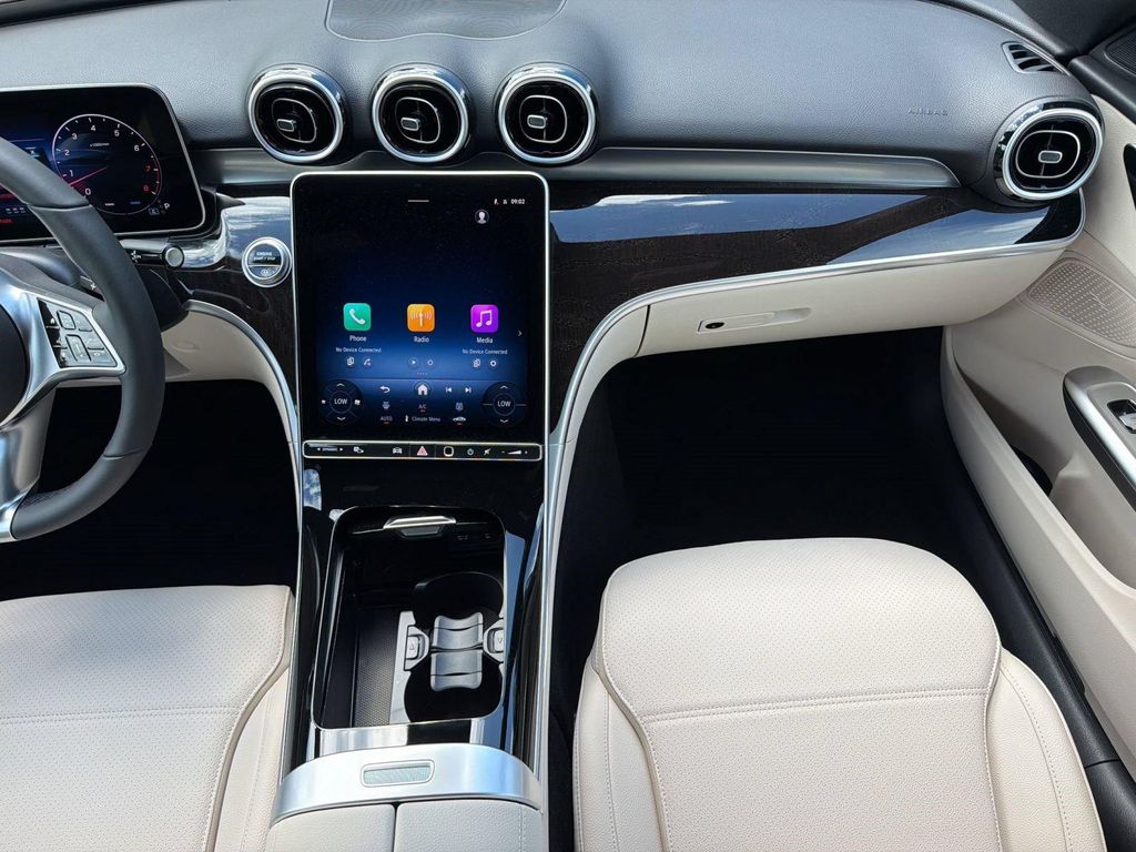 2026 Mercedes-BENZ C-CLASS 缩略图 29